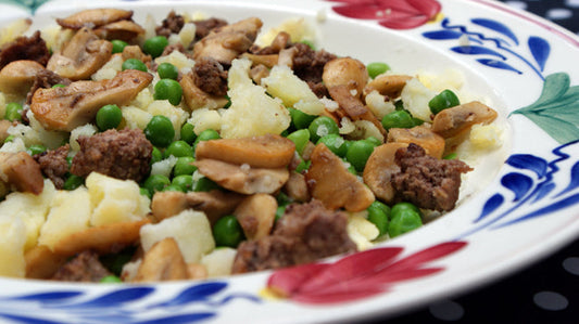 Tartaar met champignons en erwtenmoes