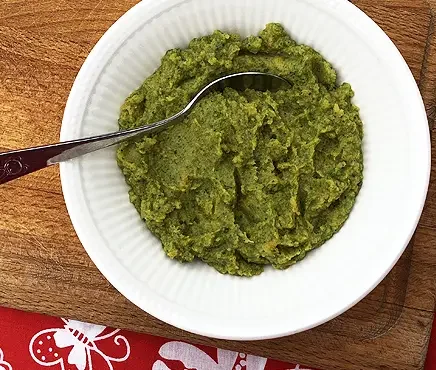 Broccoli bataat hapje - Zelf babyvoeding maken