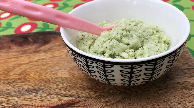 Broccoli en bloemkool met rijst - zelf babyvoeding maken