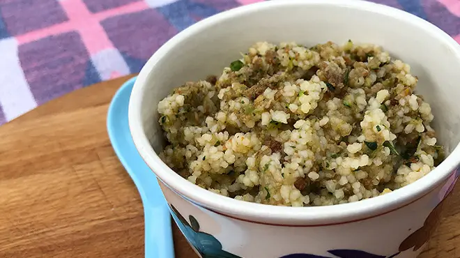 Couscous met tomaat, courgette en gehakt - Recepten voor babyvoeding