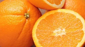Babyvoeding maken met sinaasappel
