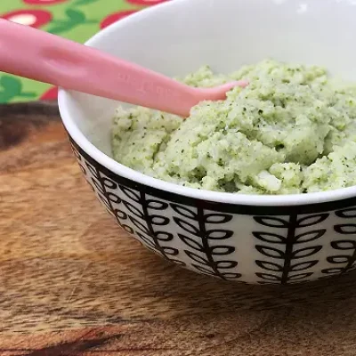 Broccoli en bloemkool met rijst - zelf babyvoeding maken